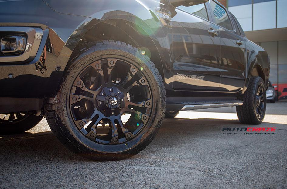 FORD-RANGER-VAPOR-MATTE-BLACK